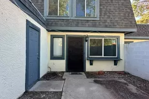 8125 N 32nd Dr, Phoenix, AZ 85051 - Photo 1