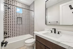 2121 W Sonoran Desert Dr, Phoenix, AZ 85085 - Photo 12