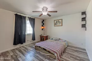 1942 W Kristal Way, Phoenix, AZ 85027 - Photo 14