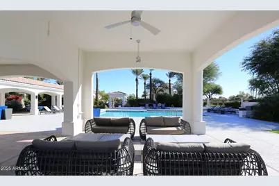 7614 E Cactus Wren Road, Scottsdale, AZ 85250 - Photo 18