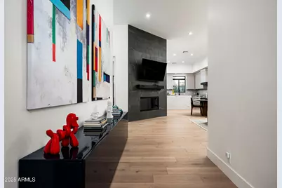 7614 E Cactus Wren Road, Scottsdale, AZ 85250 - Photo 4