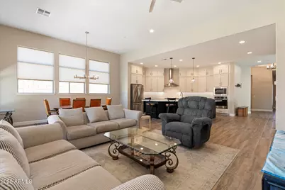 13153 W Horsetail Trail, Peoria, AZ 85383 - Photo 4