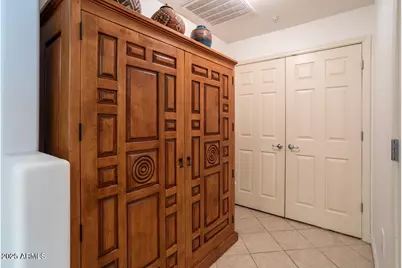 5450 E Deer Valley Drive #1020, Phoenix, AZ 85054 - Photo 10