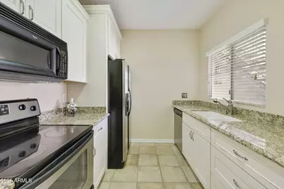 11333 N 92nd Street #1047, Scottsdale, AZ 85260 - Photo 8