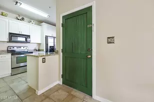 11333 N 92nd St, Scottsdale, AZ 85260 - Photo 12