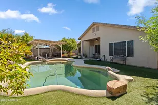 7664 W Donald Dr, Peoria, AZ 85383 - Photo 38