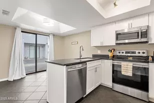 16826 E Lamplighter Way, Fountain Hills, AZ 85268 - Photo 18