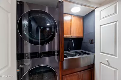 7557 N Dreamy Draw Drive #224, Phoenix, AZ 85020 - Photo 14