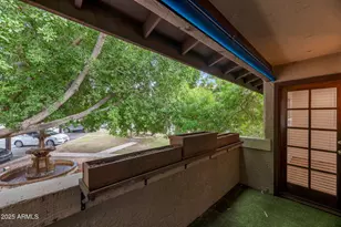 7557 N Dreamy Draw Dr, Phoenix, AZ 85020 - Photo 18