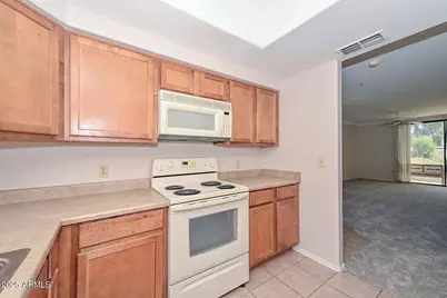 750 E Northern Avenue #1094, Phoenix, AZ 85020 - Photo 6