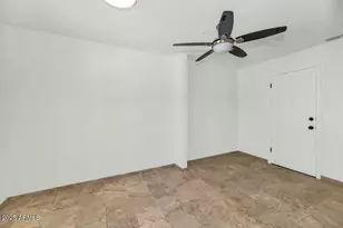 10624 N 25th St, Phoenix, AZ 85028 - Photo 20