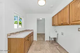 10624 N 25th St, Phoenix, AZ 85028 - Photo 18