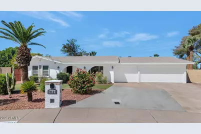 10624 N 25th Street, Phoenix, AZ 85028 - Photo 2