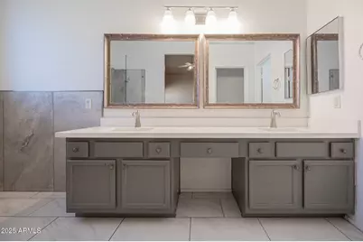 730 W Kent Place, Chandler, AZ 85225 - Photo 14