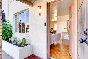 385 E Coronado Rd, Phoenix, AZ 85004 - Photo 2