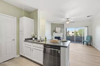 16013 S Desert Foothills Parkway #2055, Phoenix, AZ 85048 - Photo 2