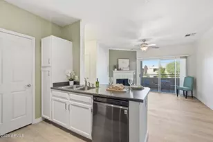 16013 S Desert Foothills Pkwy, Phoenix, AZ 85048 - Photo 2