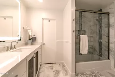 4333 E McDonald Drive, Phoenix, AZ 85018 - Photo 52