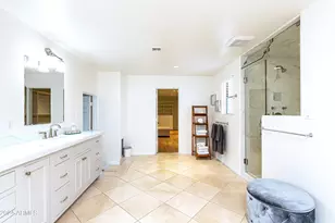 4333 E McDonald Dr, Phoenix, AZ 85018 - Photo 40