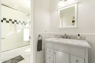 4333 E McDonald Dr, Phoenix, AZ 85018 - Photo 58