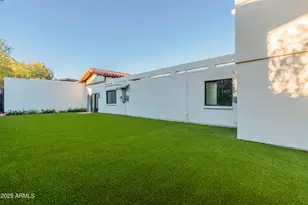 4333 E McDonald Dr, Phoenix, AZ 85018 - Photo 22