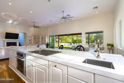 4333 E McDonald Drive, Phoenix, AZ 85018 - Photo 30