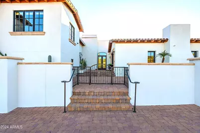 4333 E McDonald Drive, Phoenix, AZ 85018 - Photo 6