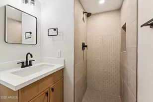 4936 E Siesta Dr, Phoenix, AZ 85044 - Photo 16