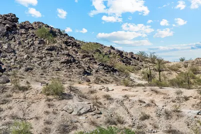 4936 E Siesta Drive #3, Phoenix, AZ 85044 - Photo 32