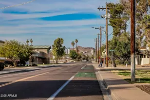 2525 S College Ave, Tempe, AZ 85282 - Photo 22