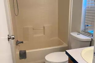 15601 N 19th Ave, Phoenix, AZ 85023 - Photo 8