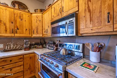 21675 W Date Creek Road, Wickenburg, AZ 85390 - Photo 18