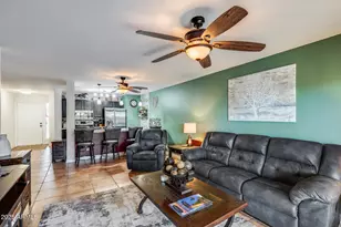 18725 N 92nd Dr, Peoria, AZ 85382 - Photo 10