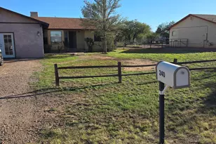 240 E Oak St, Huachuca City, AZ 85616 - Photo 2