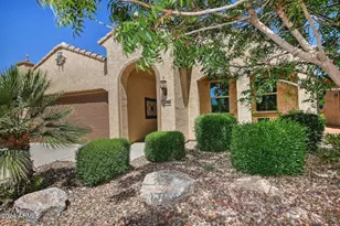 4394 N Hummingbird Dr, Florence, AZ 85132 - Photo 2