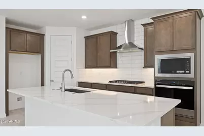 6913 W Buckhorn Trail, Peoria, AZ 85383 - Photo 12