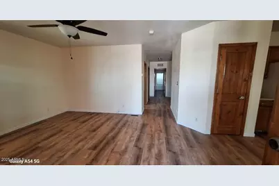 9351 E 28th Street E #212, Yuma, AZ 85365 - Photo 10
