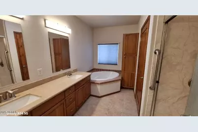 9351 E 28th Street E #212, Yuma, AZ 85365 - Photo 32