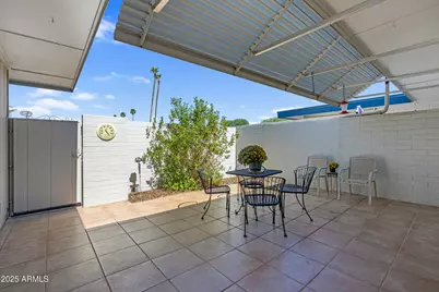 13058 N 100th Avenue, Sun City, AZ 85351 - Photo 1