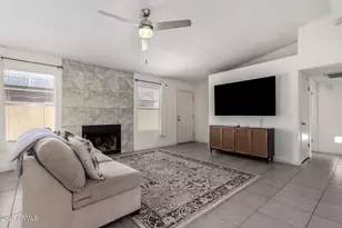 19202 N 14th St, Phoenix, AZ 85024 - Photo 1