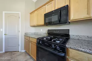 8232 W Crocus Dr, Peoria, AZ 85381 - Photo 26