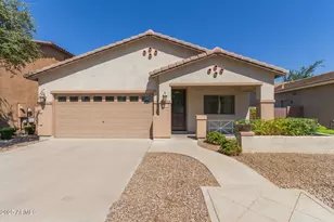 386 W Lyle Ave, Queen Creek, AZ 85140 - Photo 1