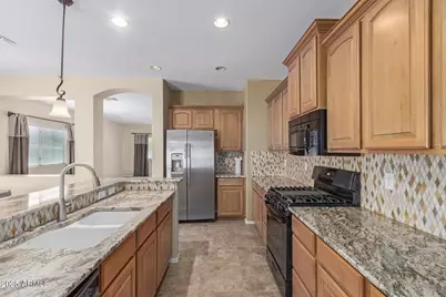 386 W Lyle Avenue, Queen Creek, AZ 85140 - Photo 16