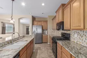 386 W Lyle Ave, Queen Creek, AZ 85140 - Photo 16