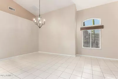 8807 E Saguaro Blossom Road, Gold Canyon, AZ 85118 - Photo 10