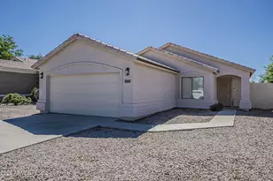 7181 W Citrus Way, Glendale, AZ 85303 - Photo 1