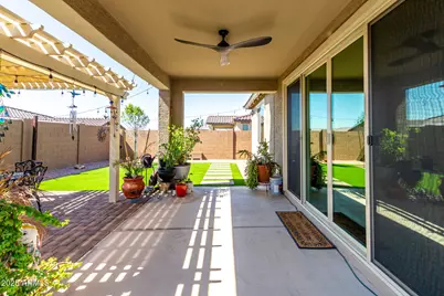 24189 W Gibson Lane, Buckeye, AZ 85326 - Photo 32