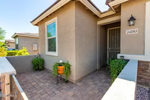 24189 W Gibson Ln, Buckeye, AZ 85326 - Photo 6