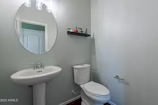 7740 W Pipestone Pl, Phoenix, AZ 85035 - Photo 12