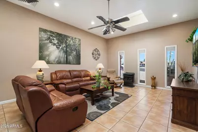 10502 W Sierra Dawn Drive, Sun City, AZ 85351 - Photo 4